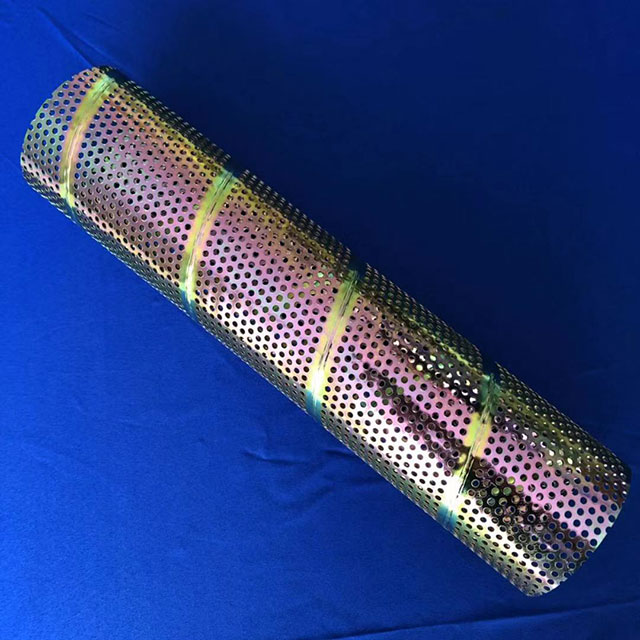 螺(luó)旋沖孔焊管