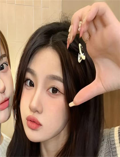 品色堂免费_OG日产精品一卡2卡三_bt在线天堂中文最新版网